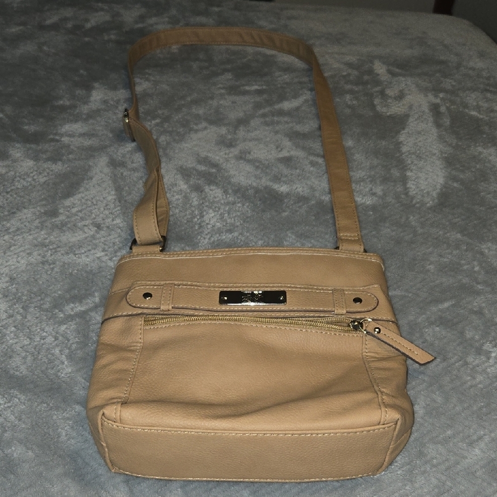 Elegant Tan Crossbody Bag